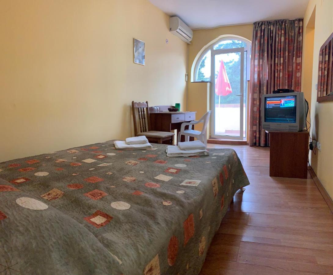 Sea Square Hotel Balchik Exterior foto